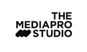 Logo de productora audiovisual que contrata a Aluzine Rentals para alquilar material de iluminación para cine, ficción, rodajes, televisión, publicidad, videoclips, eventos, en madrid, España, Barcelona, canarias, málaga, Bilbao o navarra que nos contrata para el alquiler e instalación de material de iluminación como arri, Skypanel, vortex, kinoflo,astera y muchos más aparatos que quieren los gaffers y los directores de fotografía.