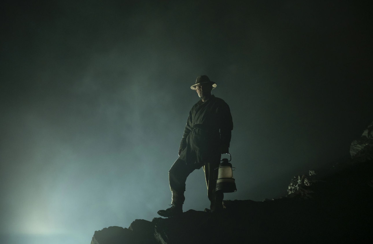 Rodaje de las hormigas ciegas con la el material de iluminación de alquiler de Aluzine Rentals